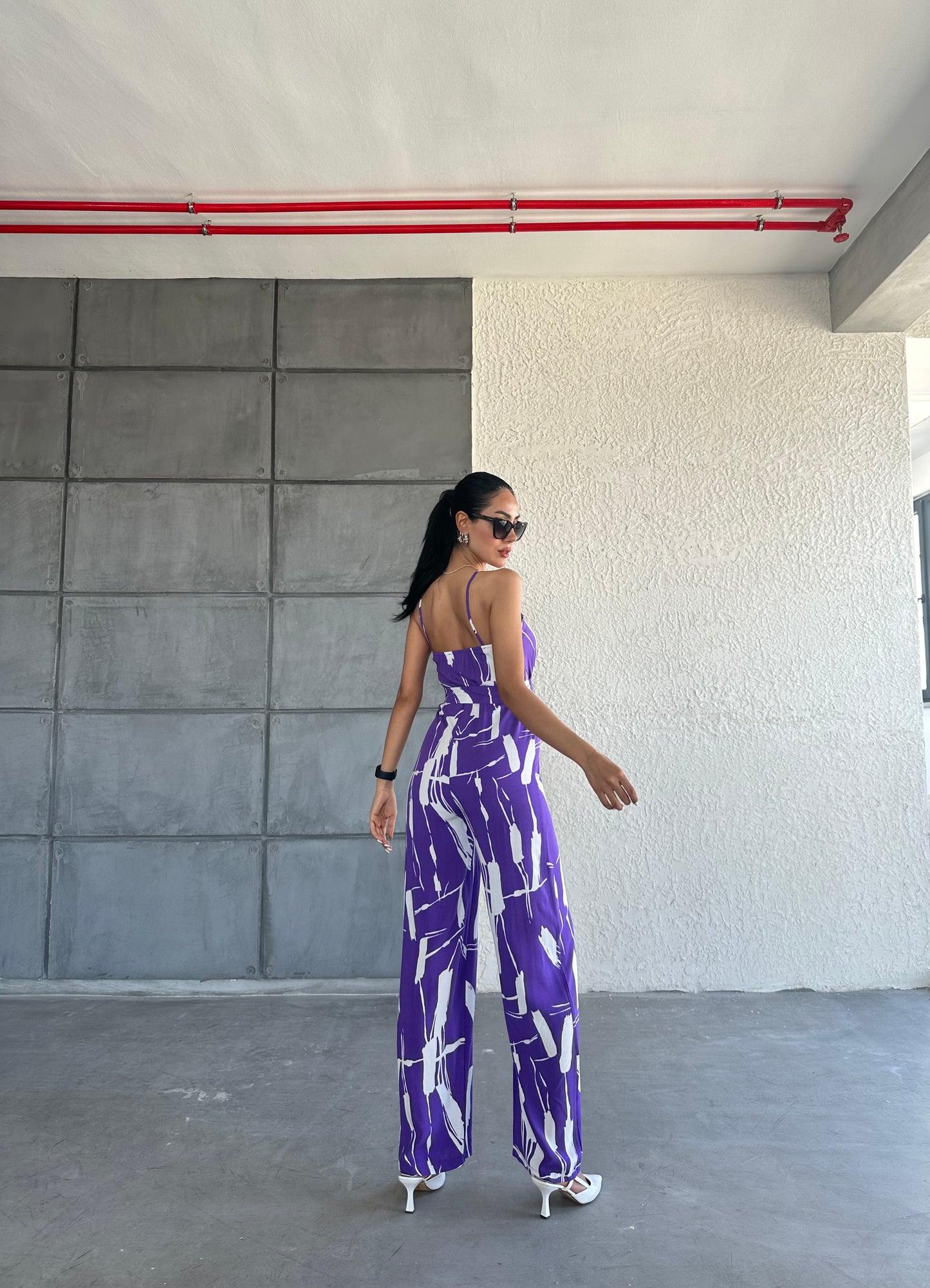 Patterned V-neck Strap Jumpsuit